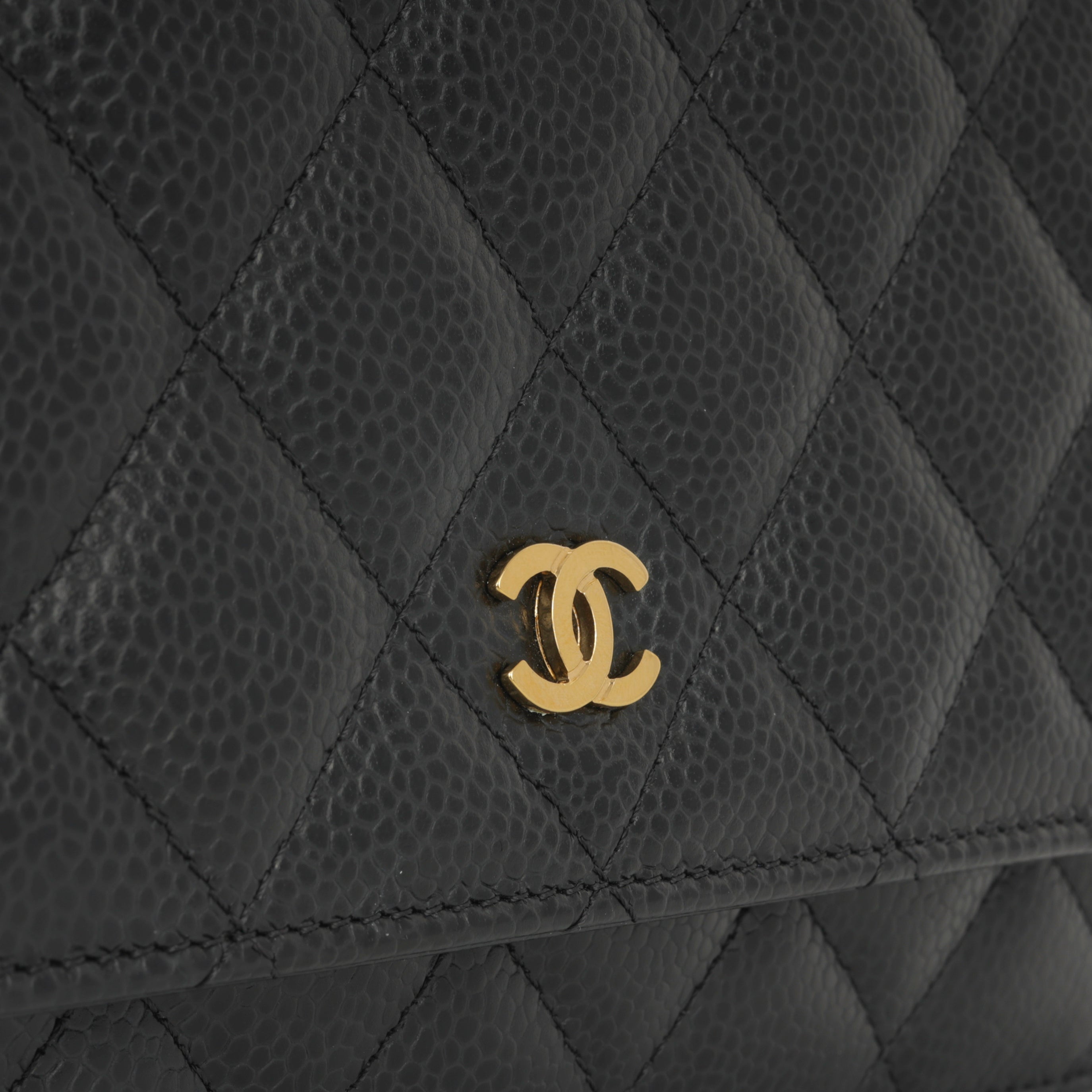 Chanel Classic Wallet on Chain