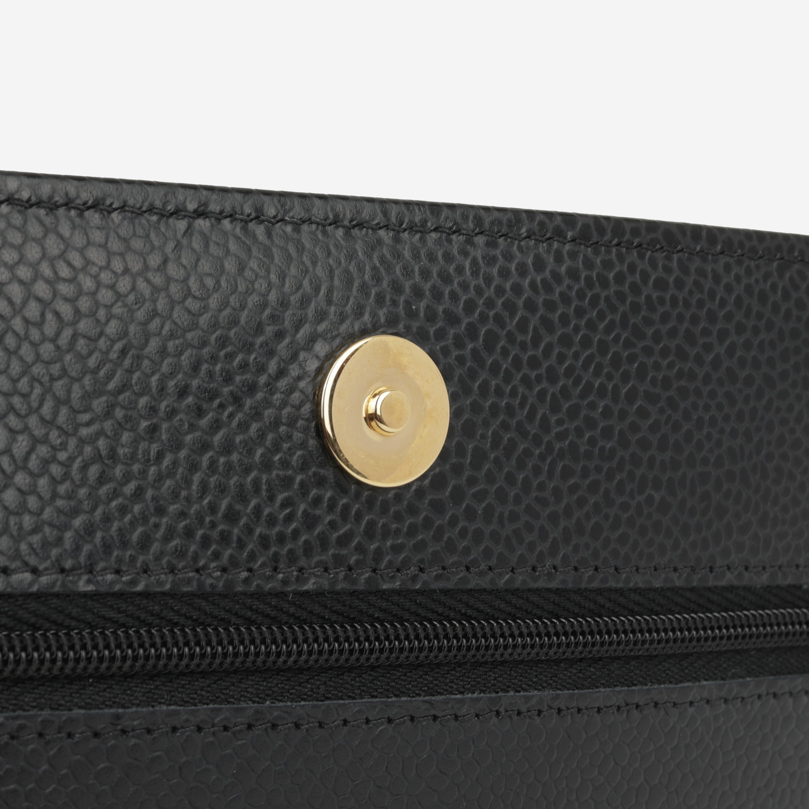 Chanel Classic Wallet on Chain