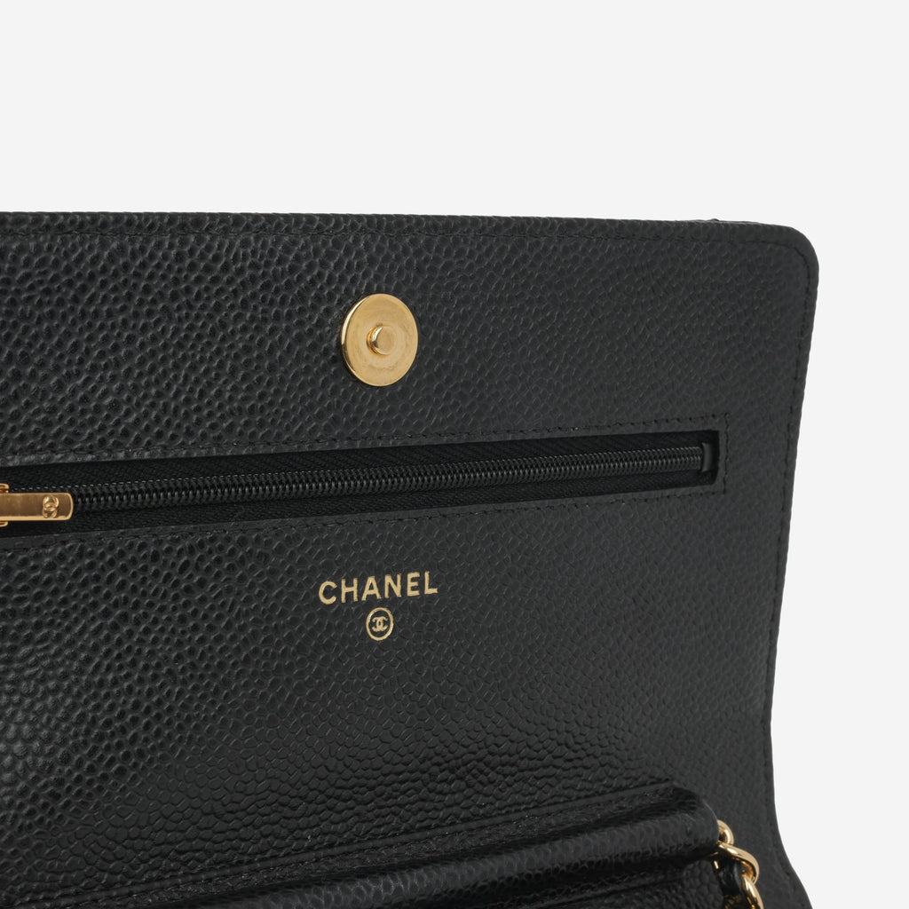 Chanel Classic Wallet on Chain