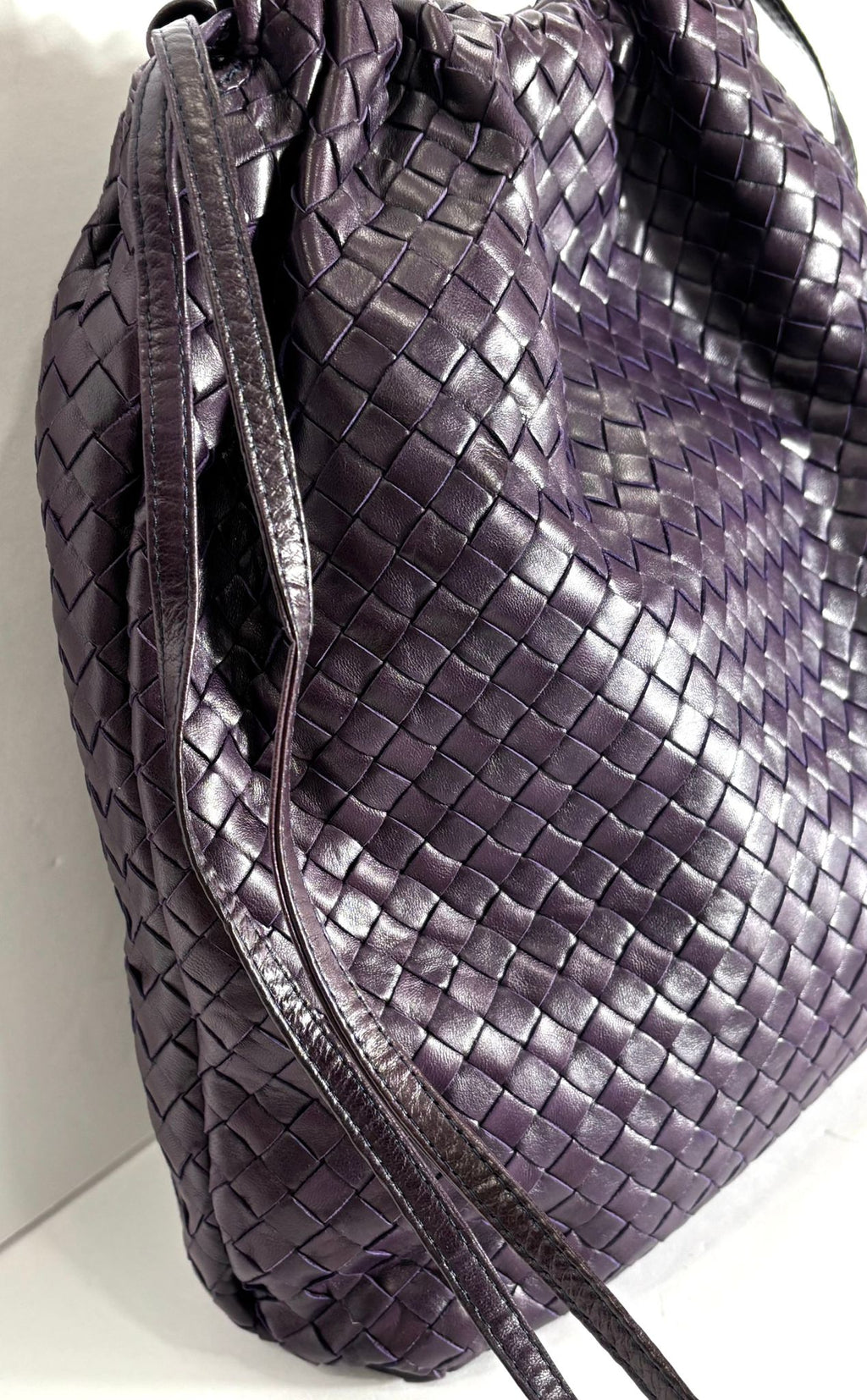BOTTEGA VENETA INTRECCIATO WOVEN NAPPA LEATHER DRAWSTRING BAG