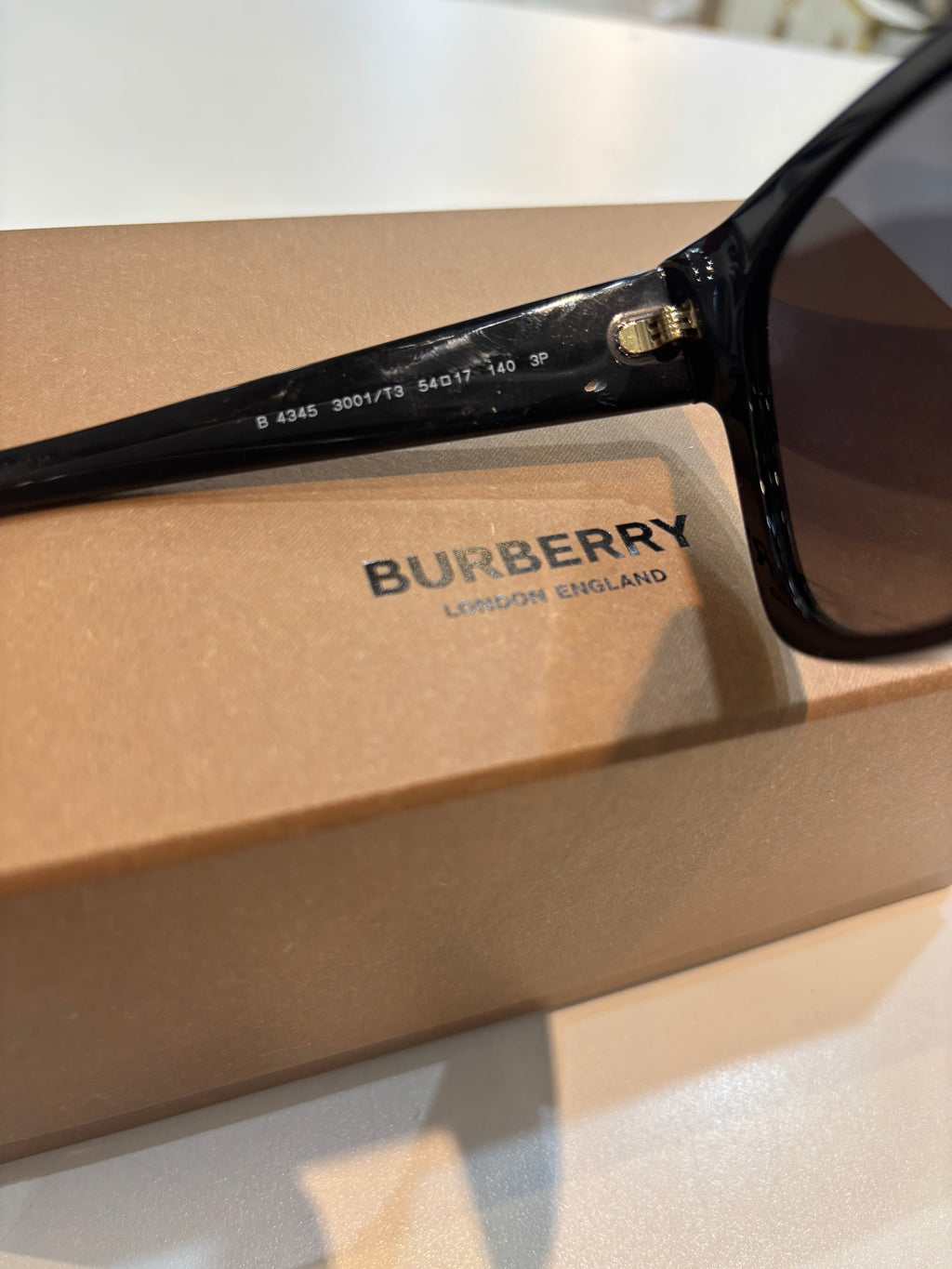 BURBERRY RUTH BE4345 SUNGLASSES