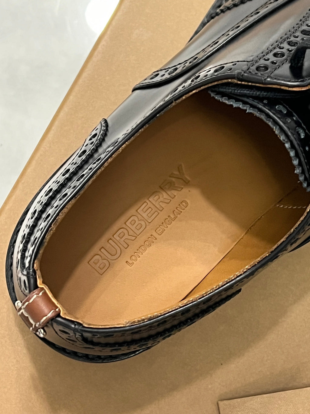 BURBERRY OXFORD BROGUES LEATHER SHOES