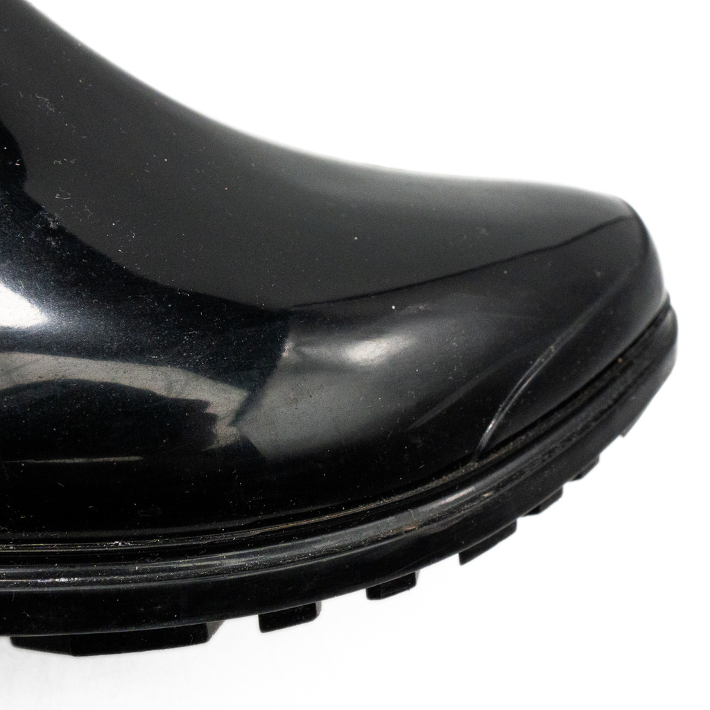 Burberry 'Equestrian Knight' Rain Boots - Women's 38
