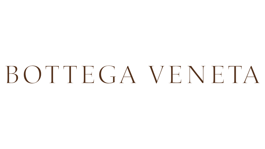BOTTEGA VENETA SMOOTH CALFSKIN LEATHER POUCH CLUTCH BAG
