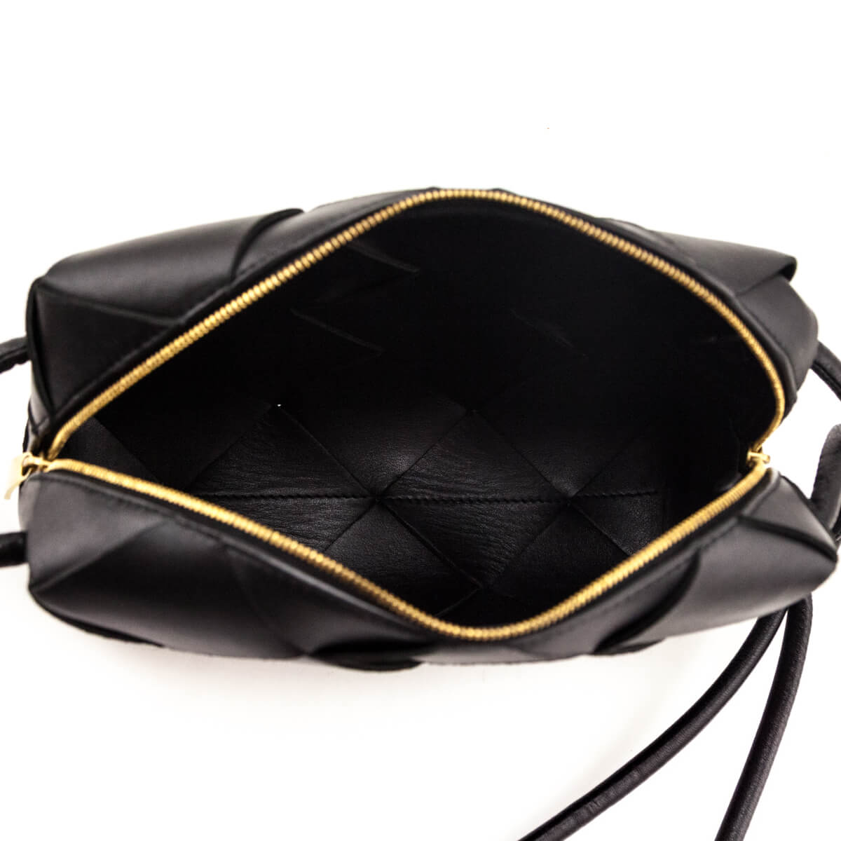 Bottega Veneta Black Maxi Intreccio Small Cassette Camera Bag