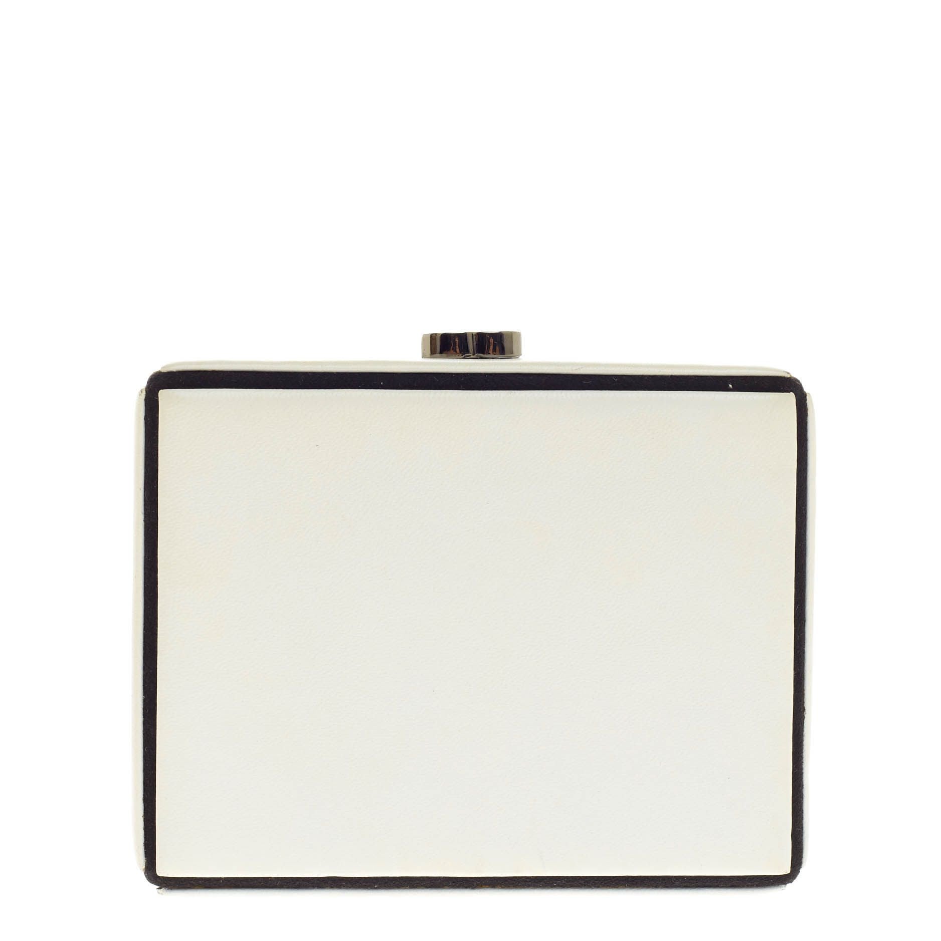 CC Box Clutch Lambskin Small