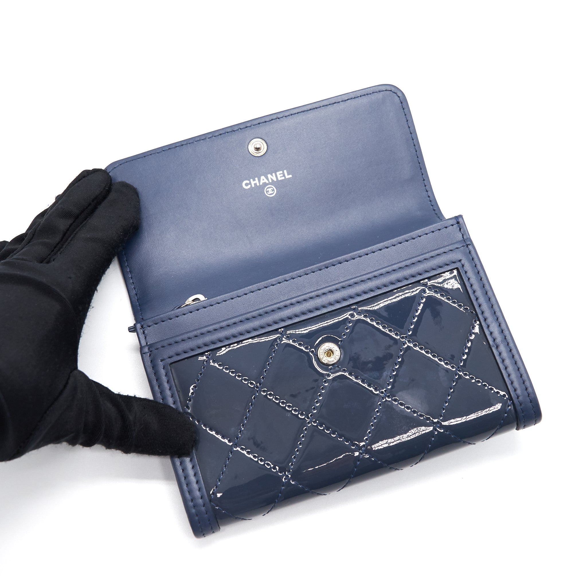Chanel Flap Wallet Patent Leather Dark Blue Serial 20