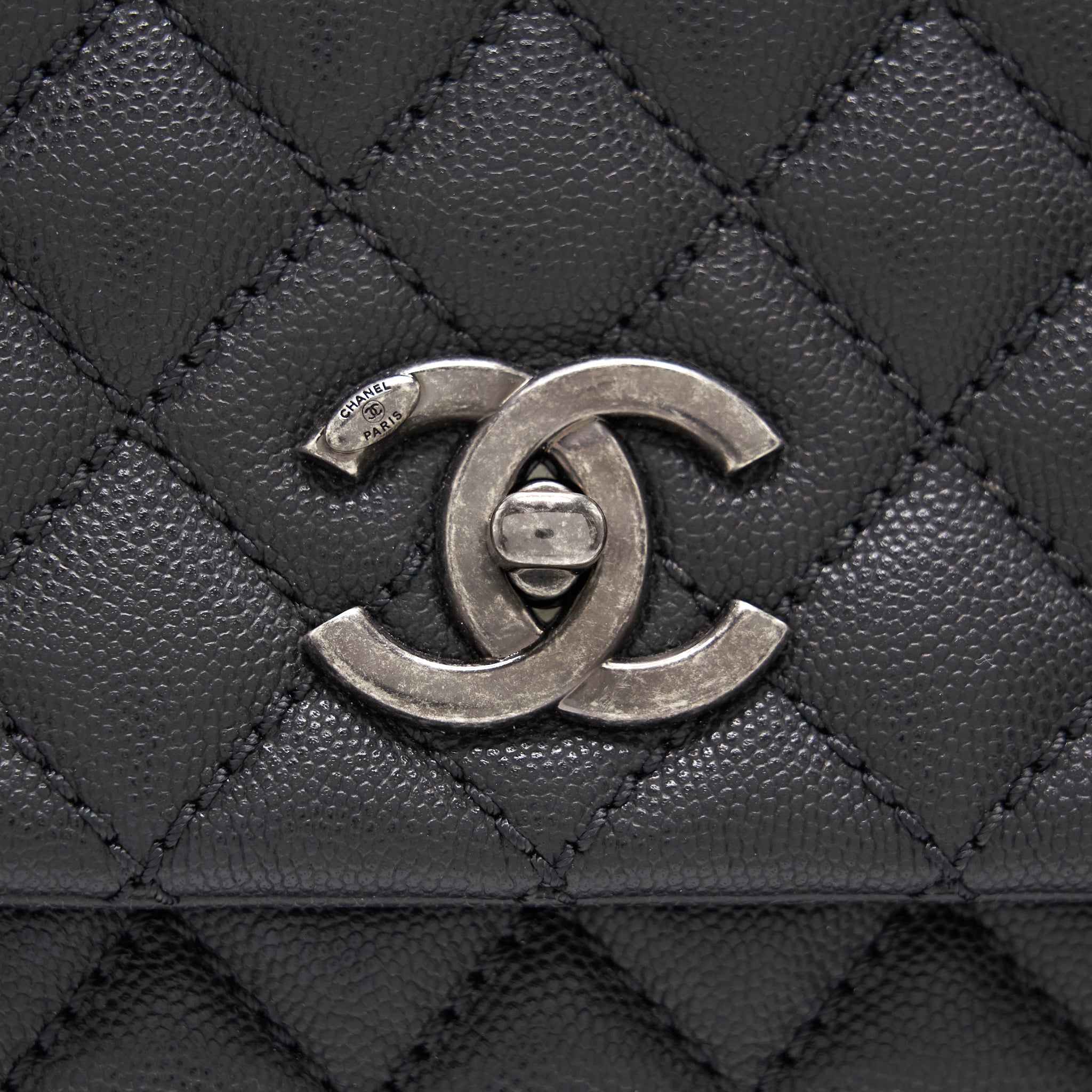 Chanel COCO Handle Flap Bag Large Black