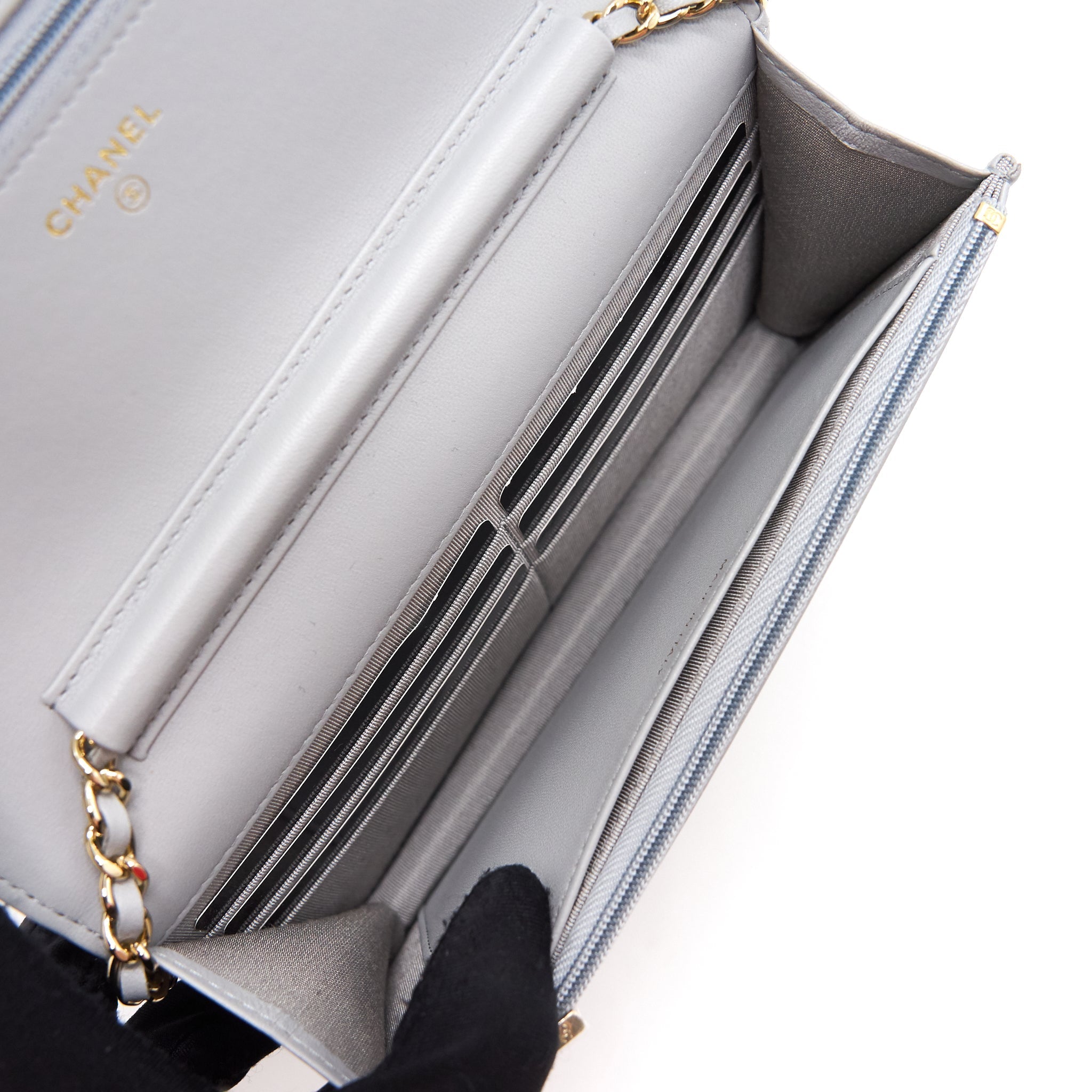 Chanel Wallet On Chain 20c Light Grey L