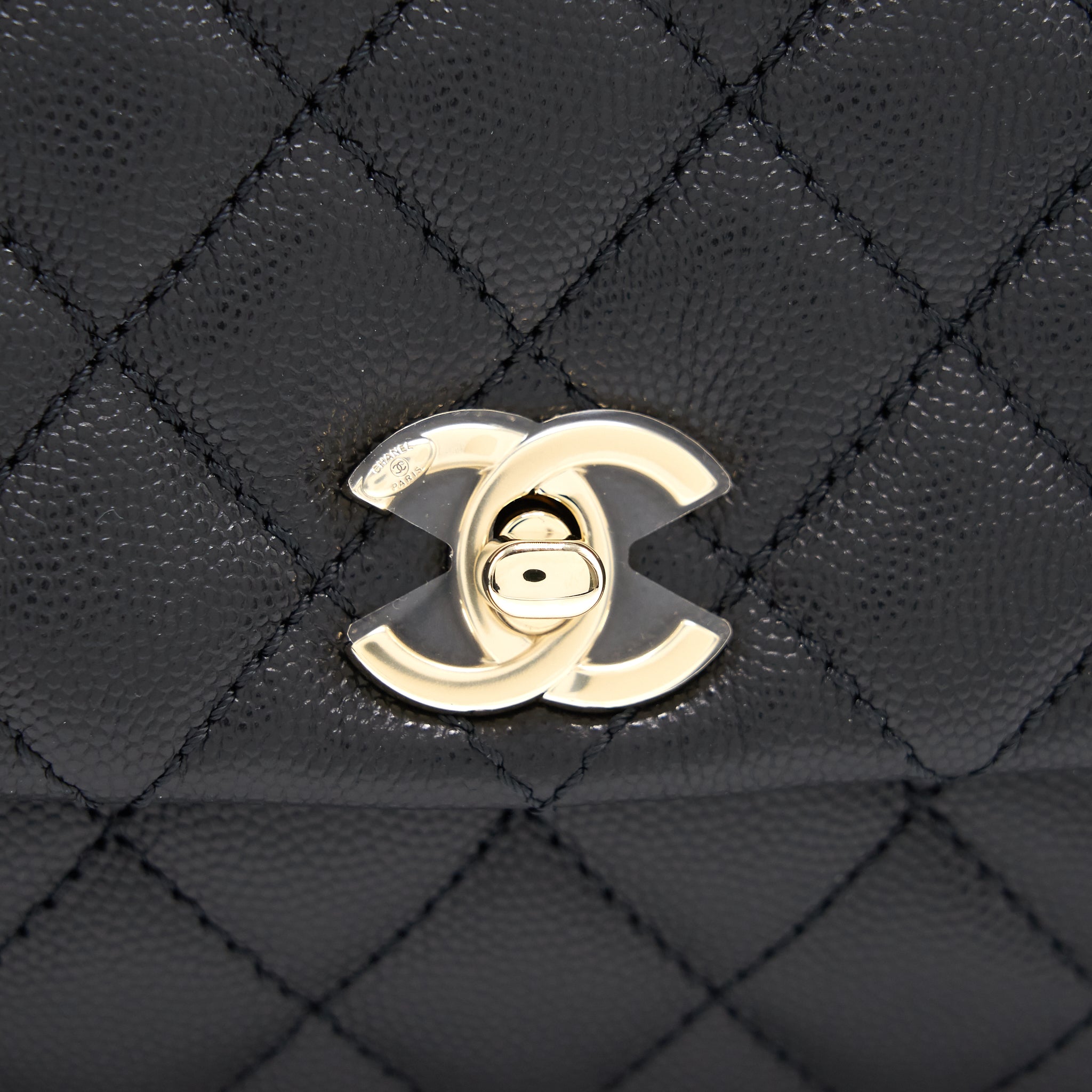 Chanel Cocohandle Mini Black L