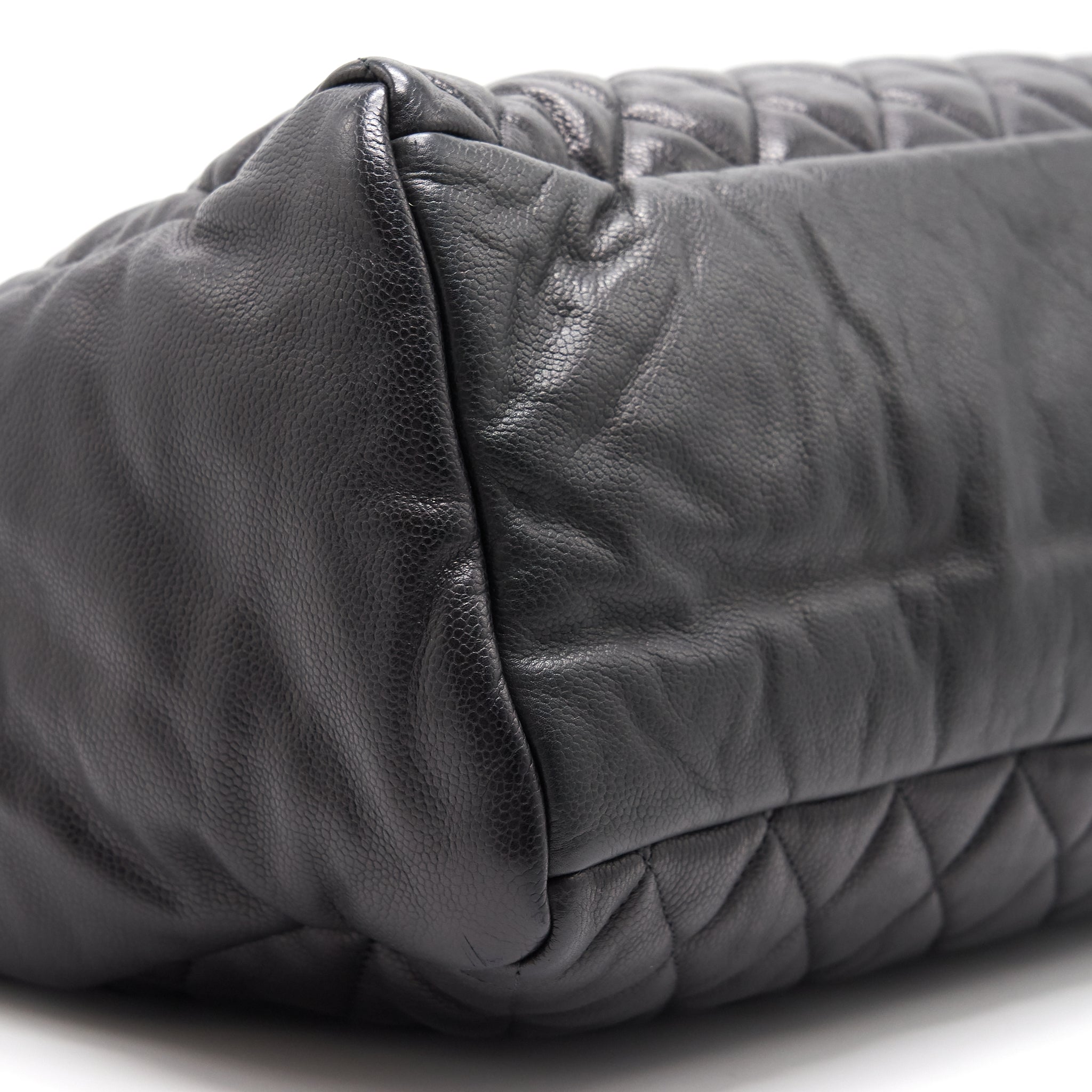 Chanel Caviar Cocoon Handbag Black