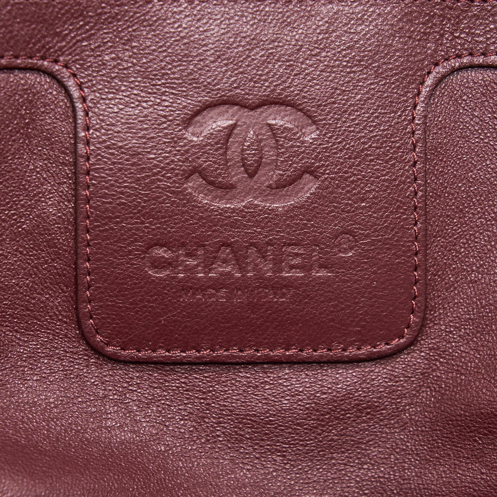 Chanel Caviar Cocoon Handbag Black