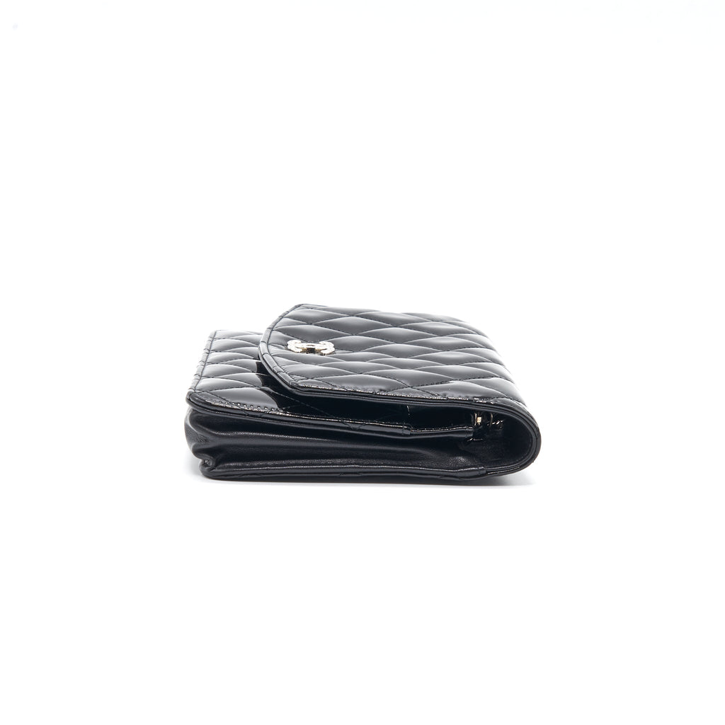 Chanel Wallet on Chain Patent leather black