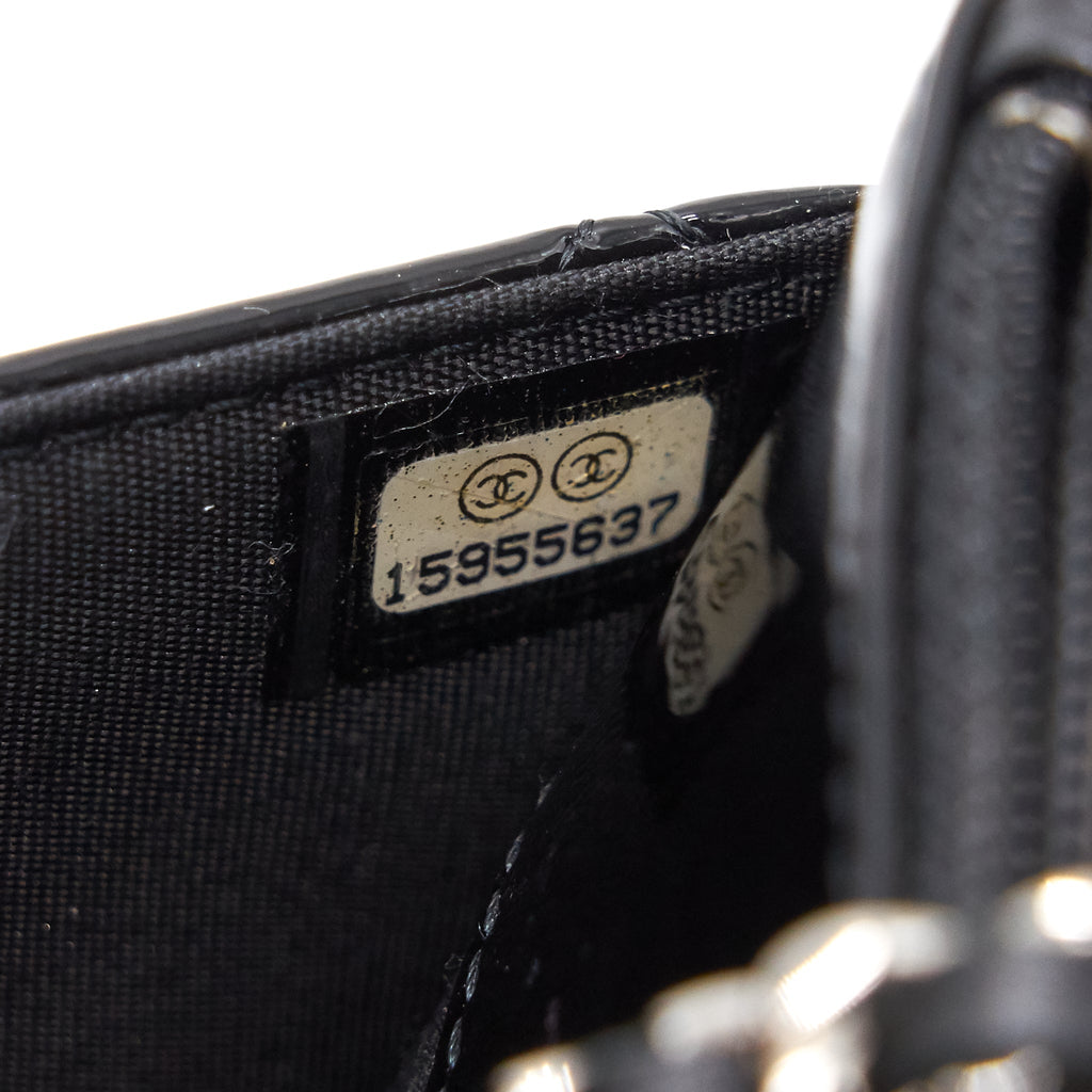 Chanel Wallet on Chain Patent leather black