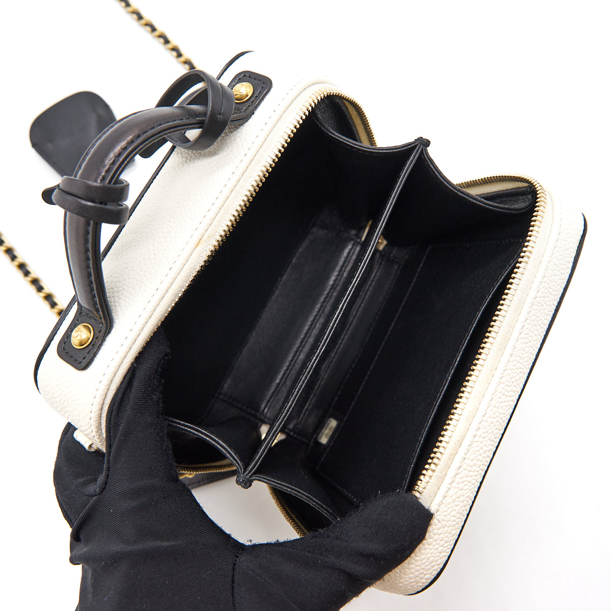 Chanel Caviar Small Vanity case black & white