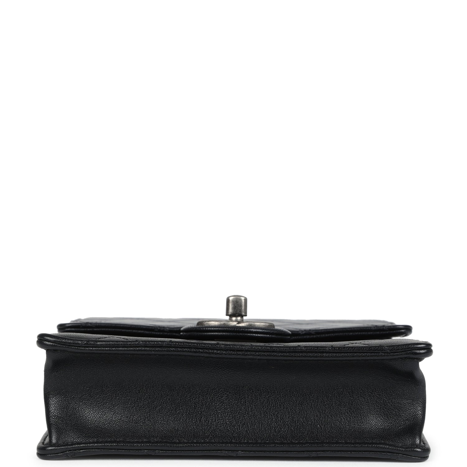 Chanel Chic Pearls Flap Bag Black Calfskin Aged Ruthenium Hardware