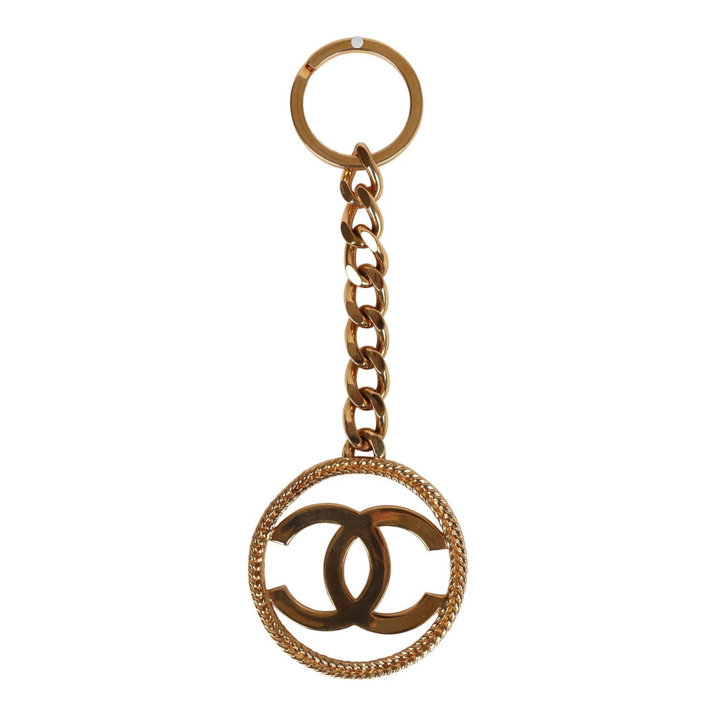 Chanel Vintage 24K Gold Plated CC in Circle Keychain