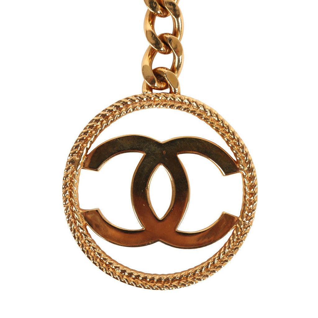 Chanel Vintage 24K Gold Plated CC in Circle Keychain
