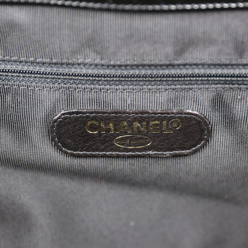 Chanel Vintage Supermodel Weekender Tote Bag Black Patent Gold Hardware