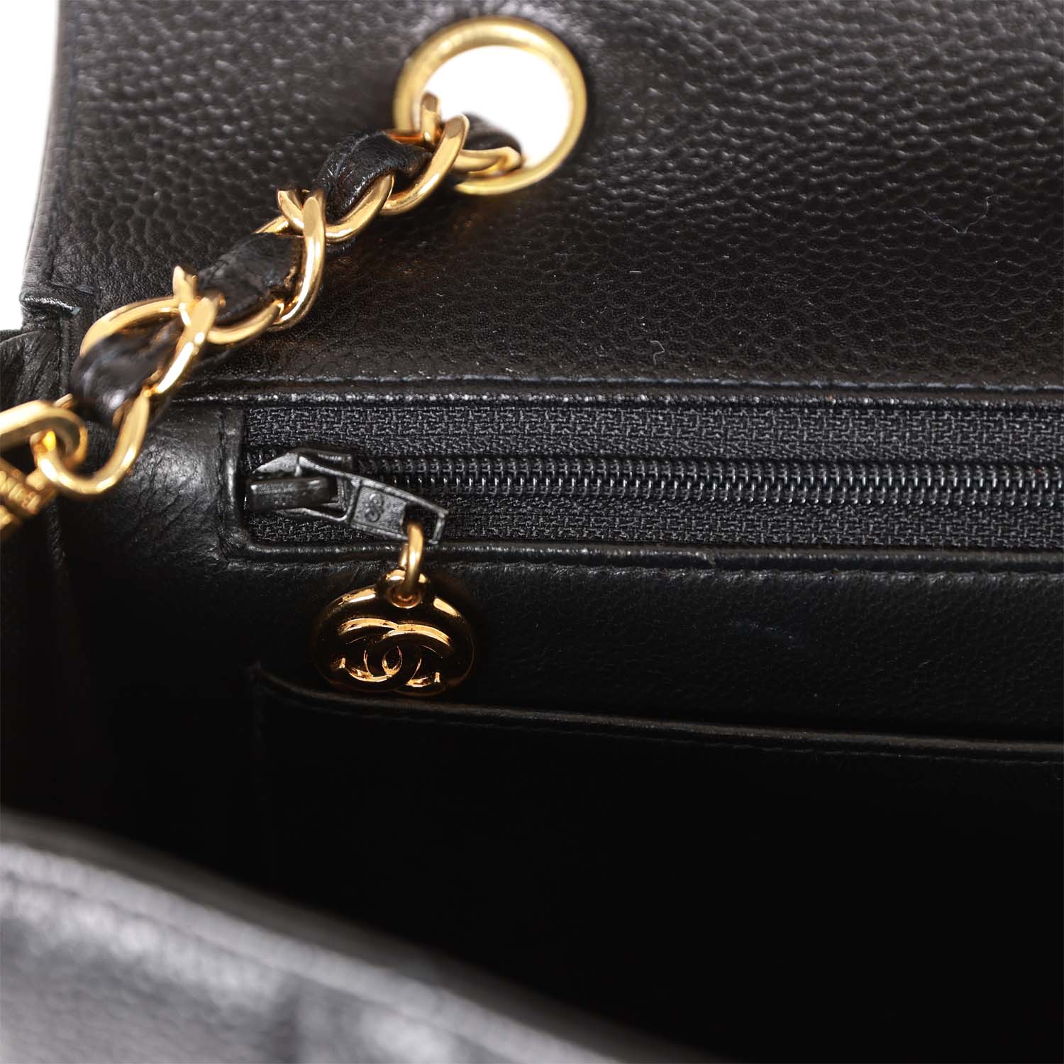 Chanel Vintage Medium Diana Flap Bag Black Caviar Gold Hardware