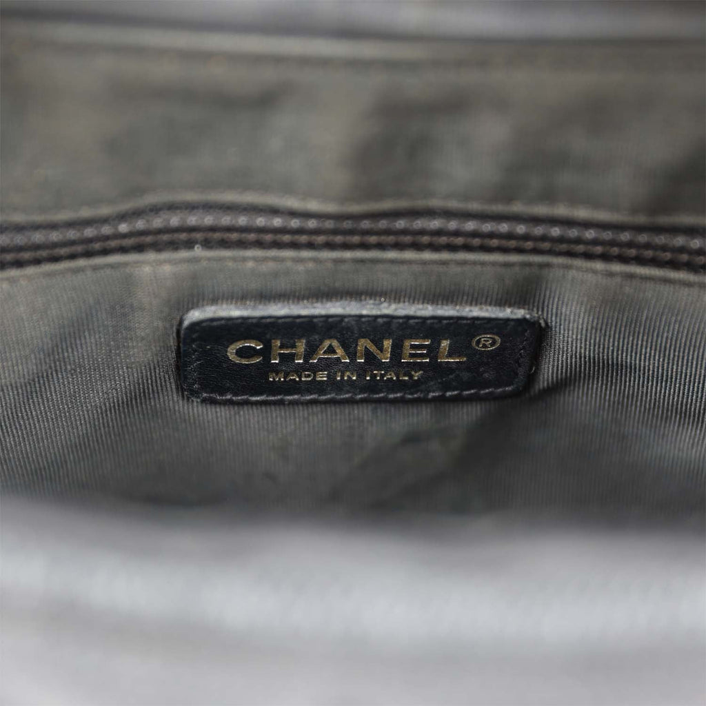 Chanel Vintage Timeless CC Shoulder Bag Black Caviar Gold Hardware