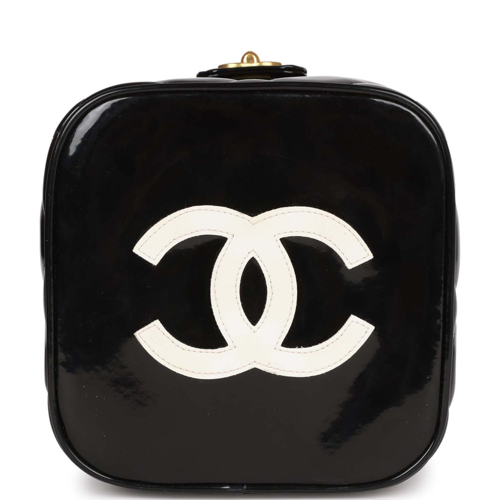 Chanel Vintage Vanity Heart Mirror Bag Black Patent Gold Hardware