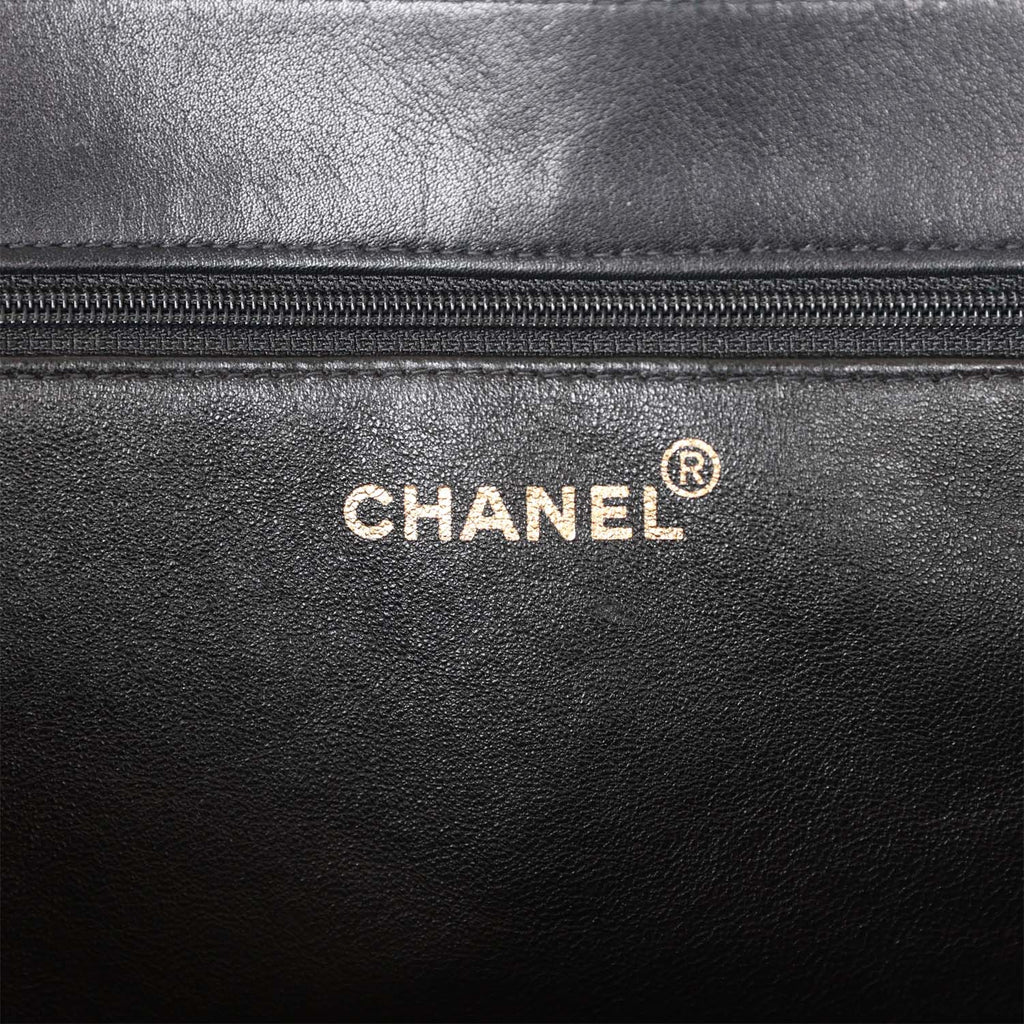 Chanel Vintage CC Chain Shopping Tote Bag Black Lambskin Gold Hardware
