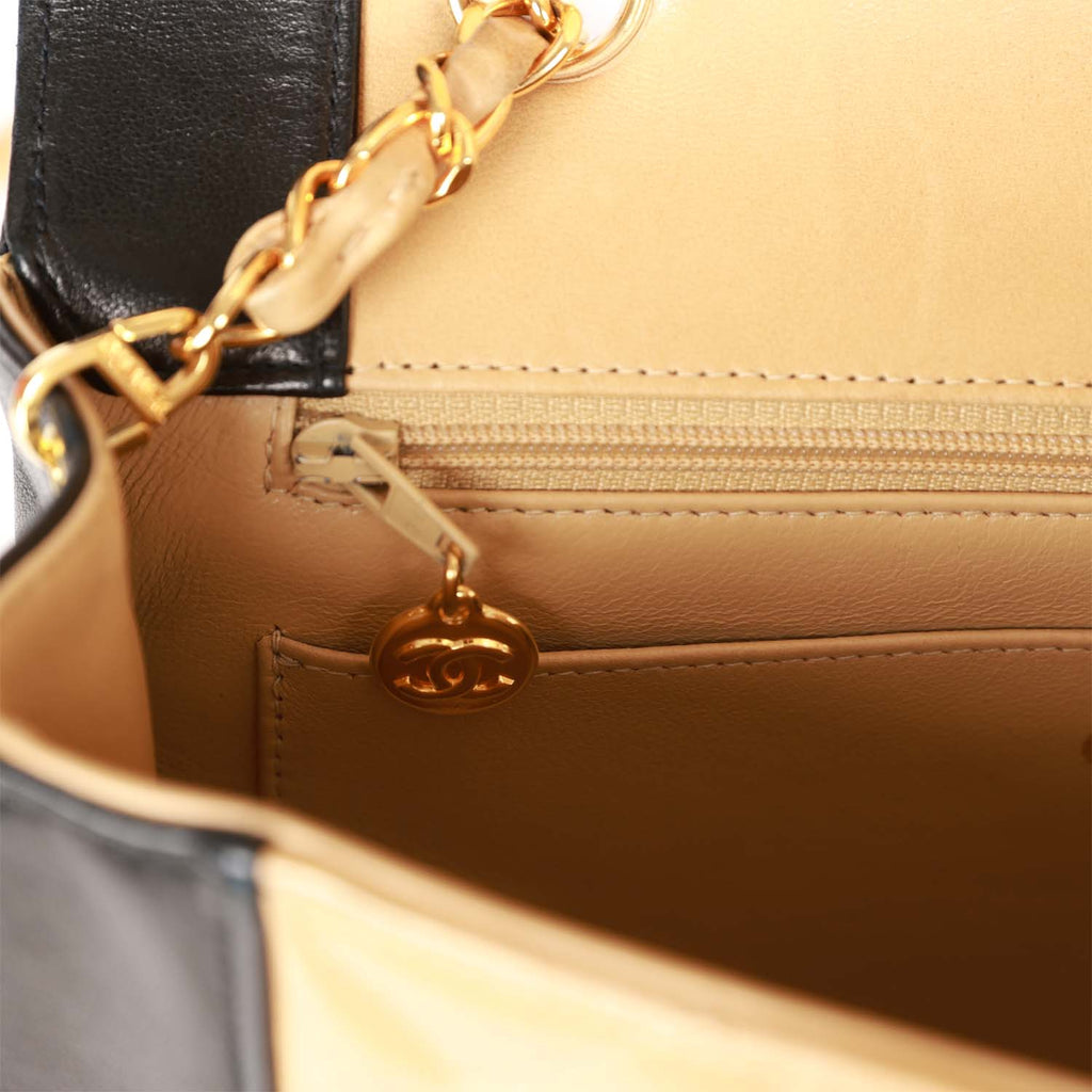 Chanel Vintage Medium Diana Flap Bag Black and Beige Lambskin Gold Hardware