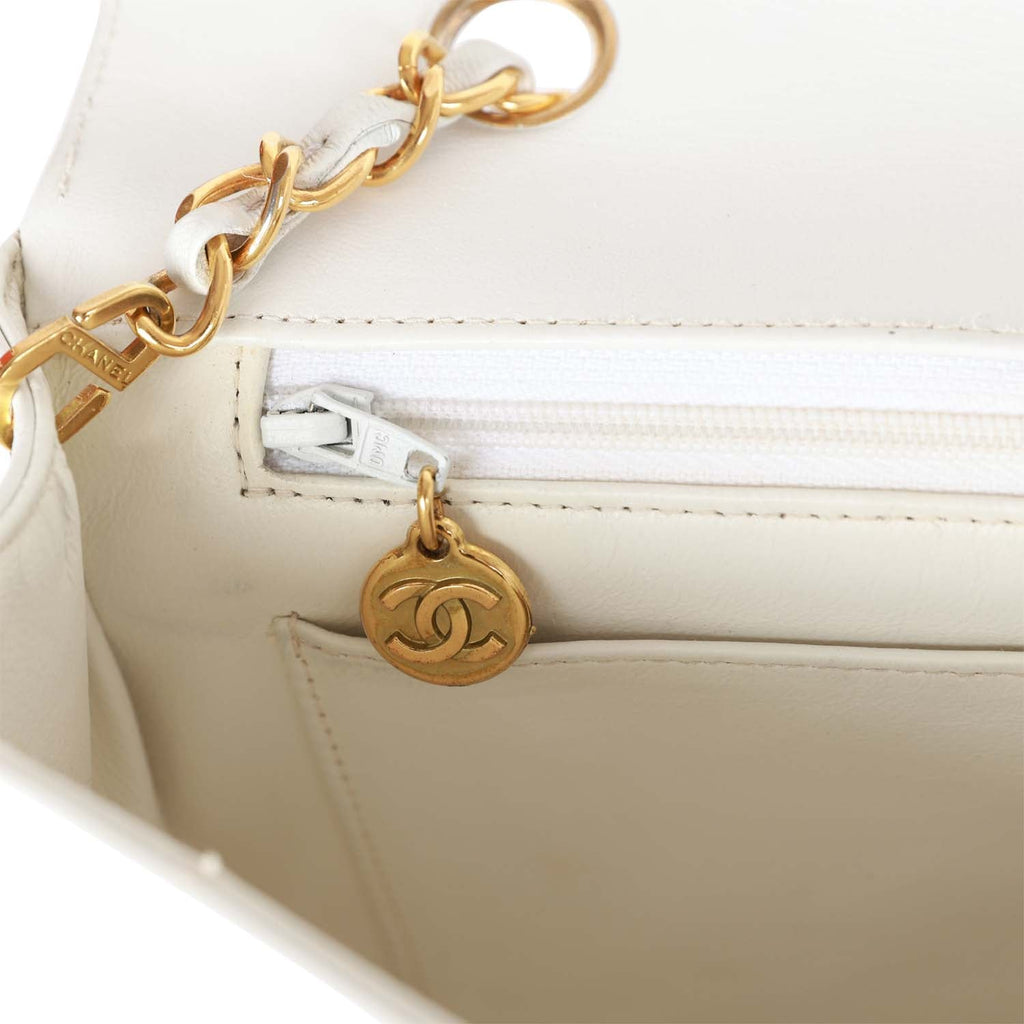 Chanel Vintage Medium Diana Flap Bag White Lambskin Gold Hardware