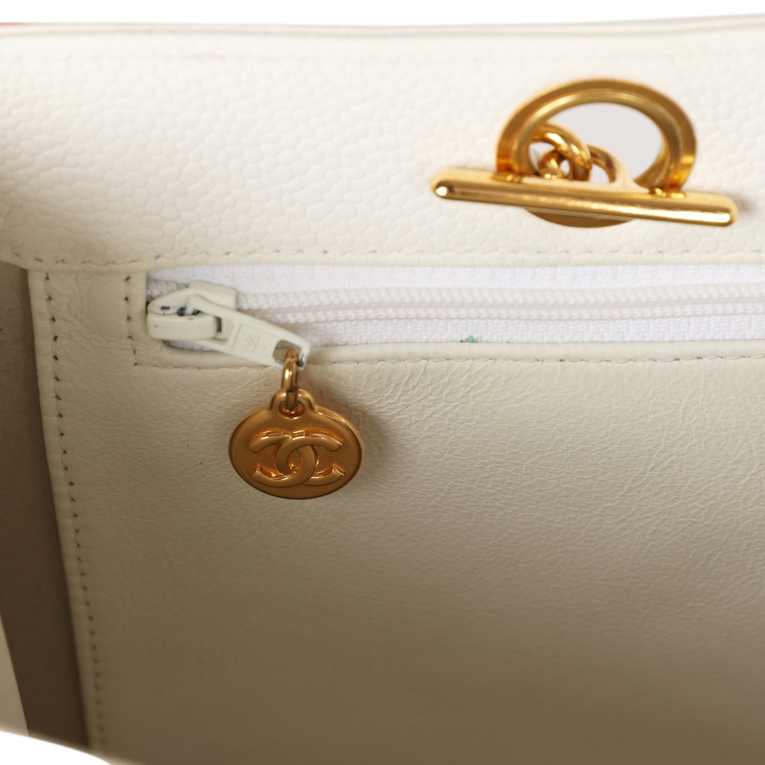 Chanel Vintage CC Chain Shopping Tote Bag White Caviar Gold Hardware
