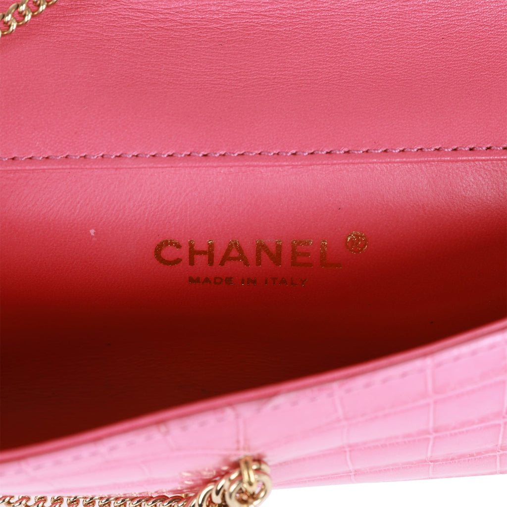 Chanel Vintage Chain Envelope Evening Clutch Bag Pink Crocodile Gold Hardware