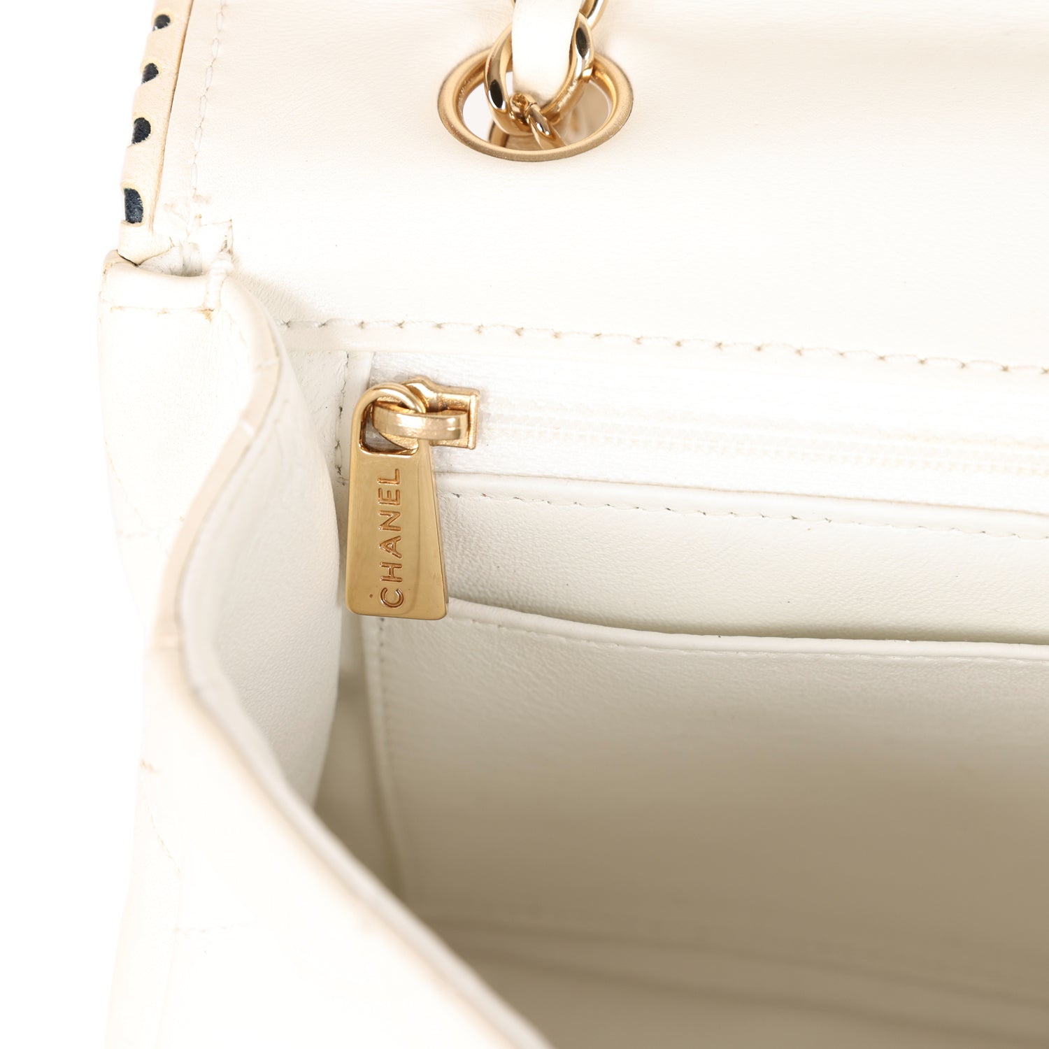 Chanel Vintage Medium Single Flap Bag White Lambskin Gold Hardware
