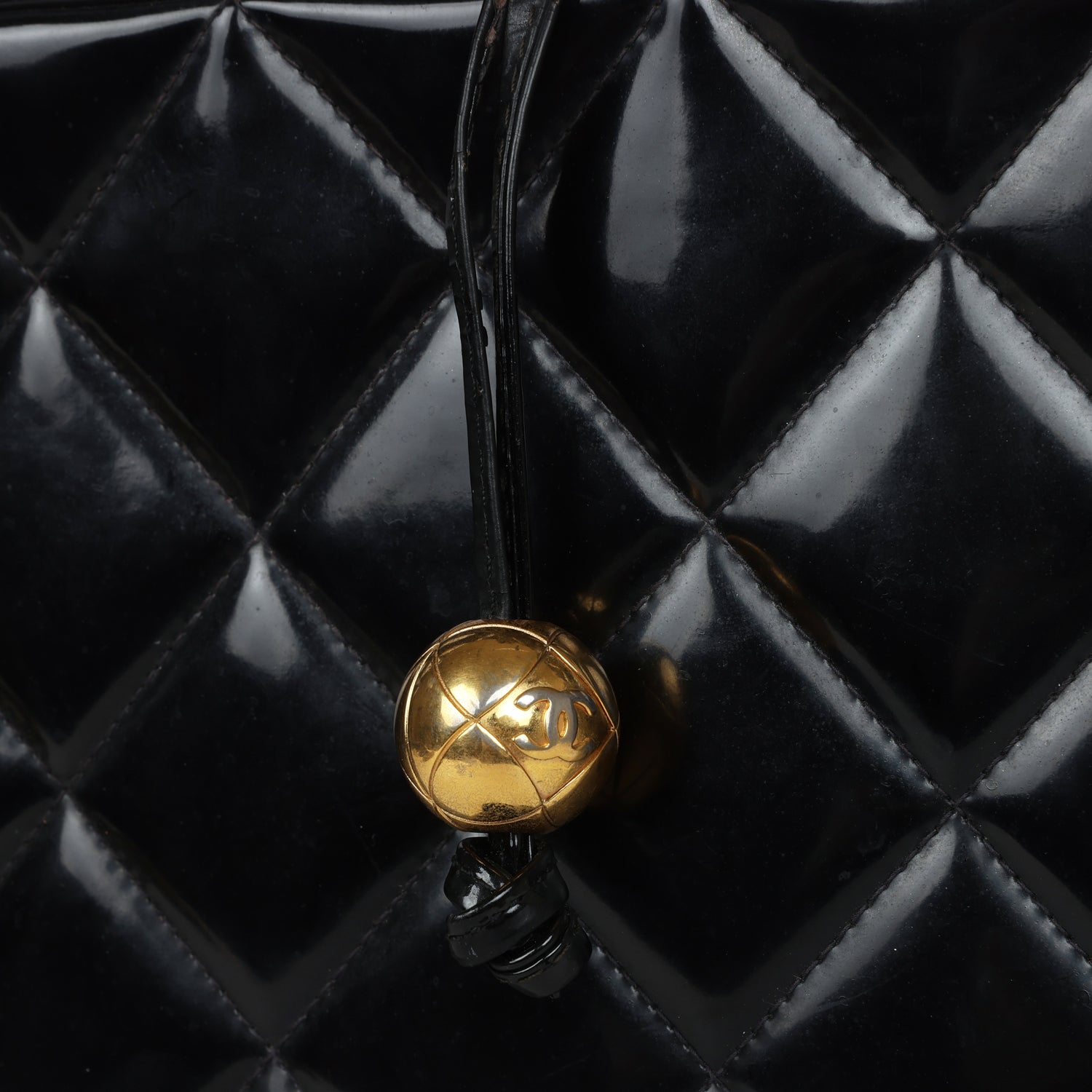 Chanel Vintage Lunchbox Vanity Black Patent Leather Gold Hardware