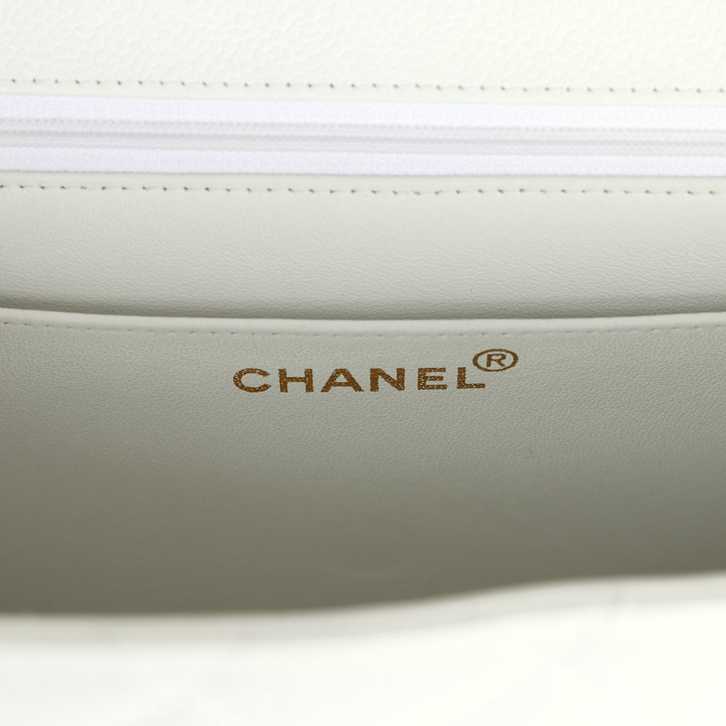 Chanel Vintage Jumbo Single Flap Bag White Caviar Gold Hardware