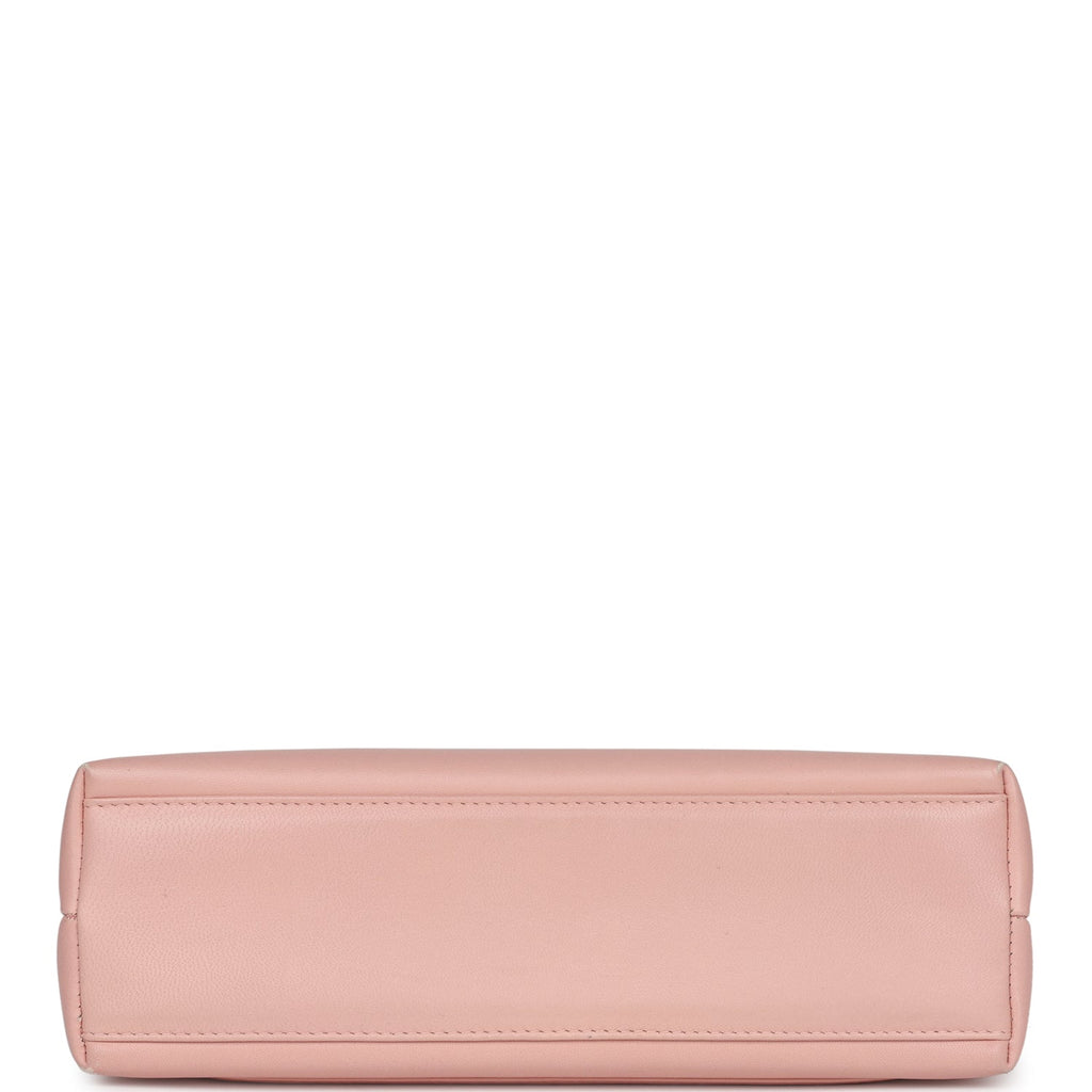 Chanel Vintage Large Kelly Pink Lambskin Gold Hardware
