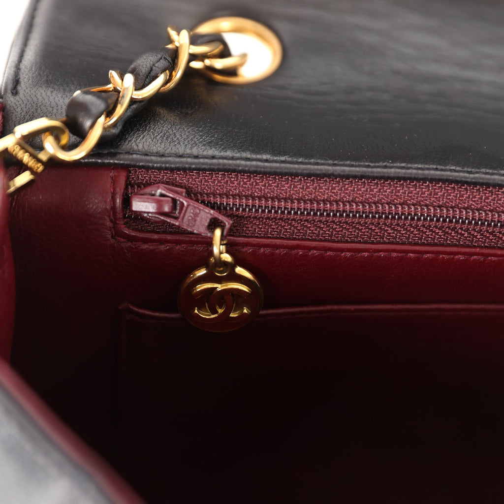 Chanel Vintage Medium Diana Flap Bag Black Lambskin Gold Hardware