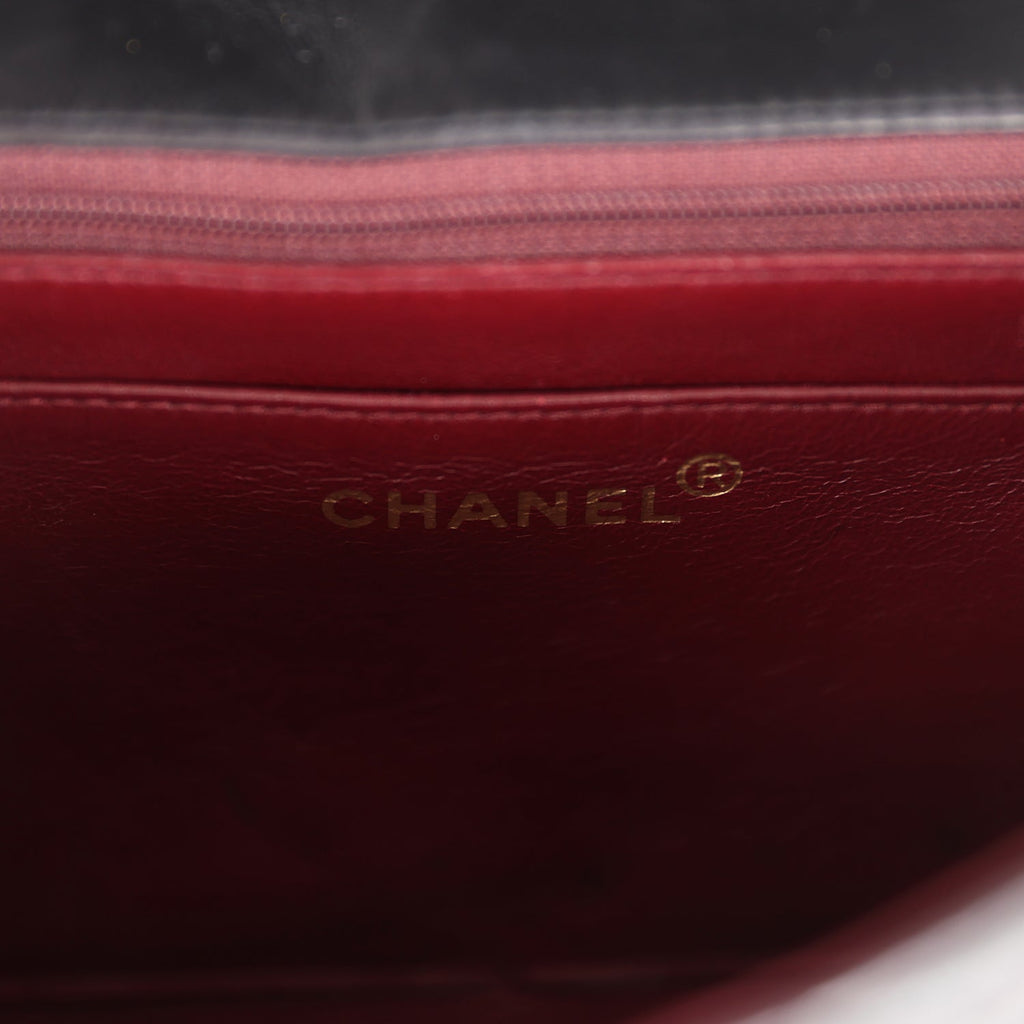 Chanel Vintage Medium Diana Flap Bag Black Lambskin Gold Hardware