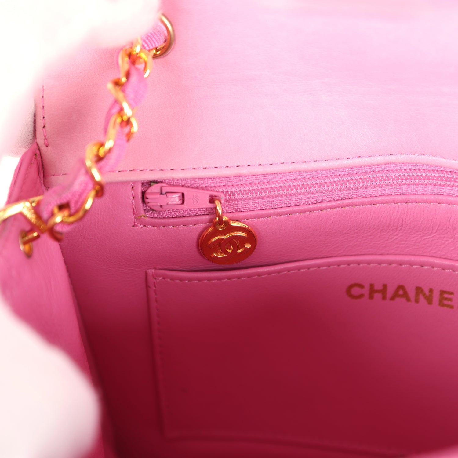 Chanel Vintage Vertical Mademoiselle Shoulder Bag Pink Linen Gold Hardware