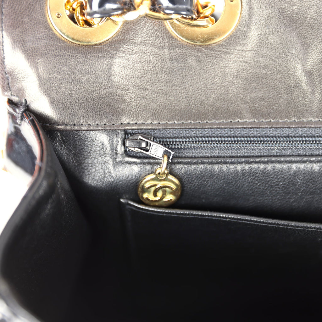 Chanel Vintage Maxi Chain Around Single Flap Bag Black Patent Gold Hardware
