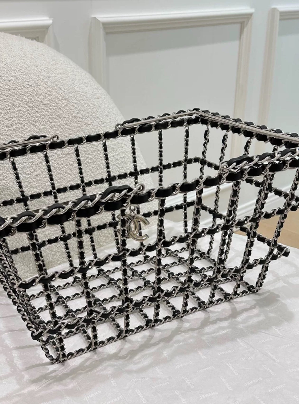 Rare Chanel Medium Shopping Basket Bag – Fall/Winter 2014 Runway Collection