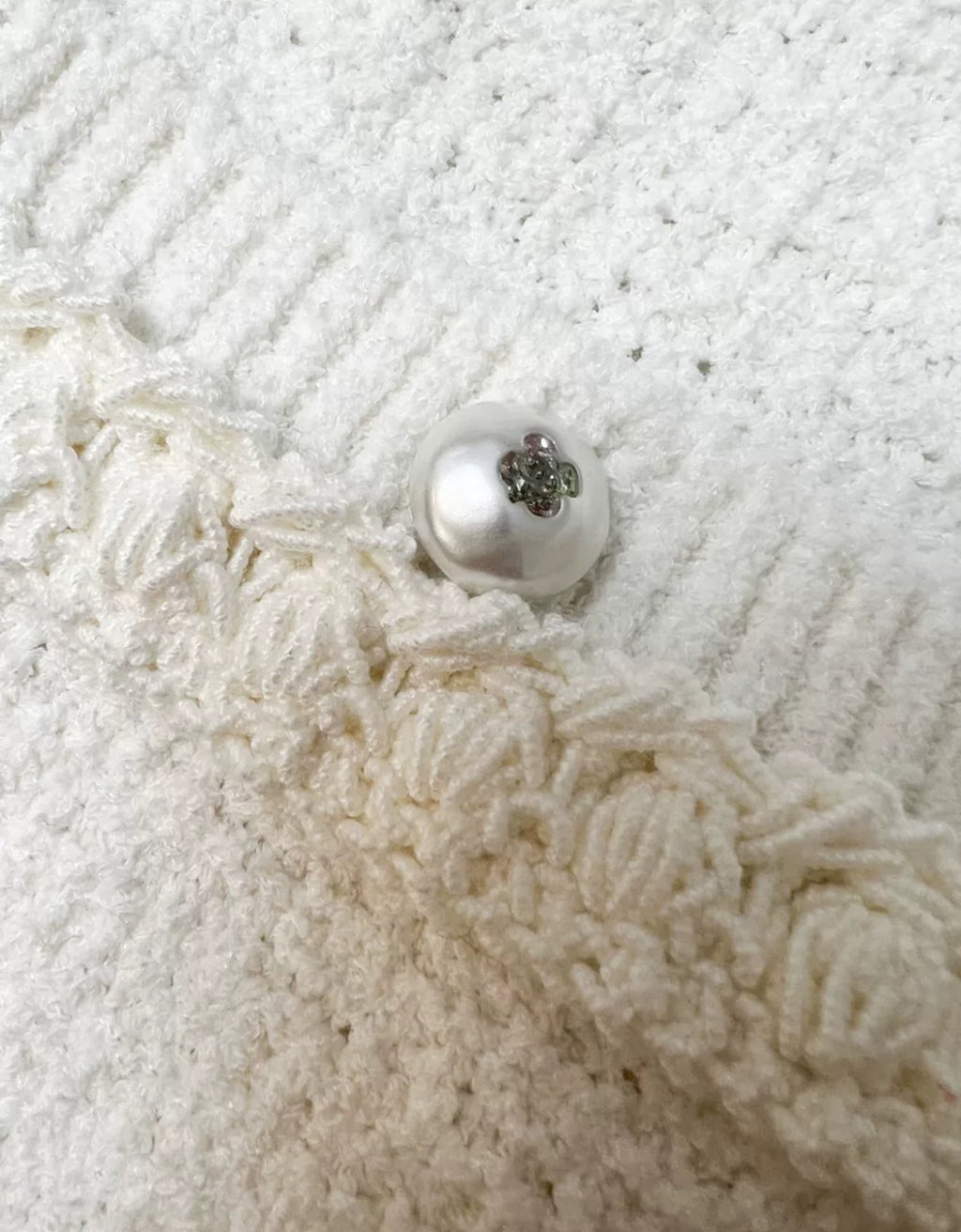 Chanel 25P white tweed Jacket