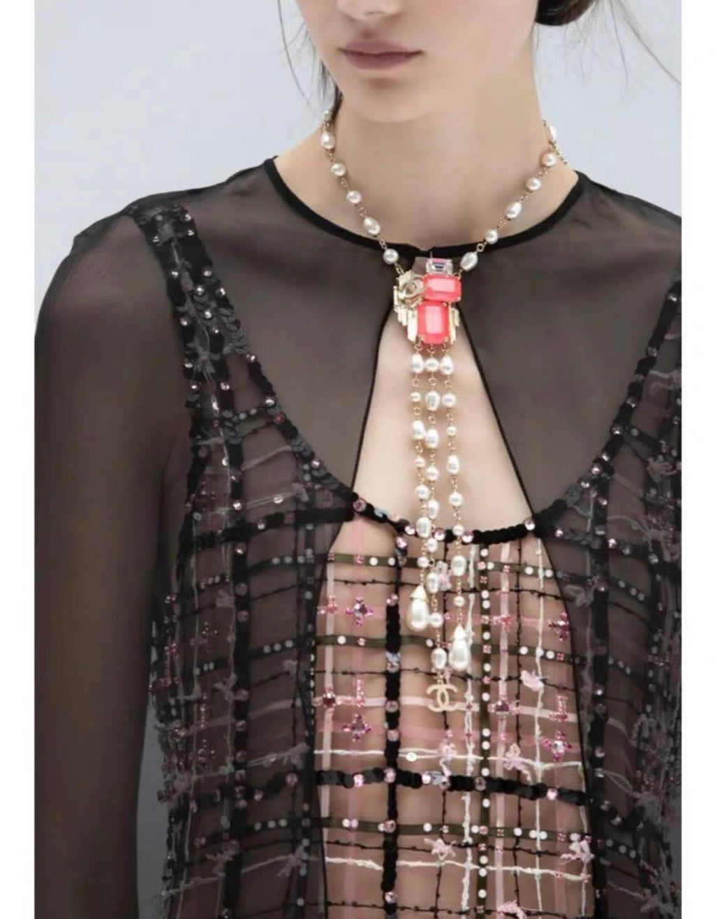 Chanel 21ss Pink Crystal & Pearl long Chain