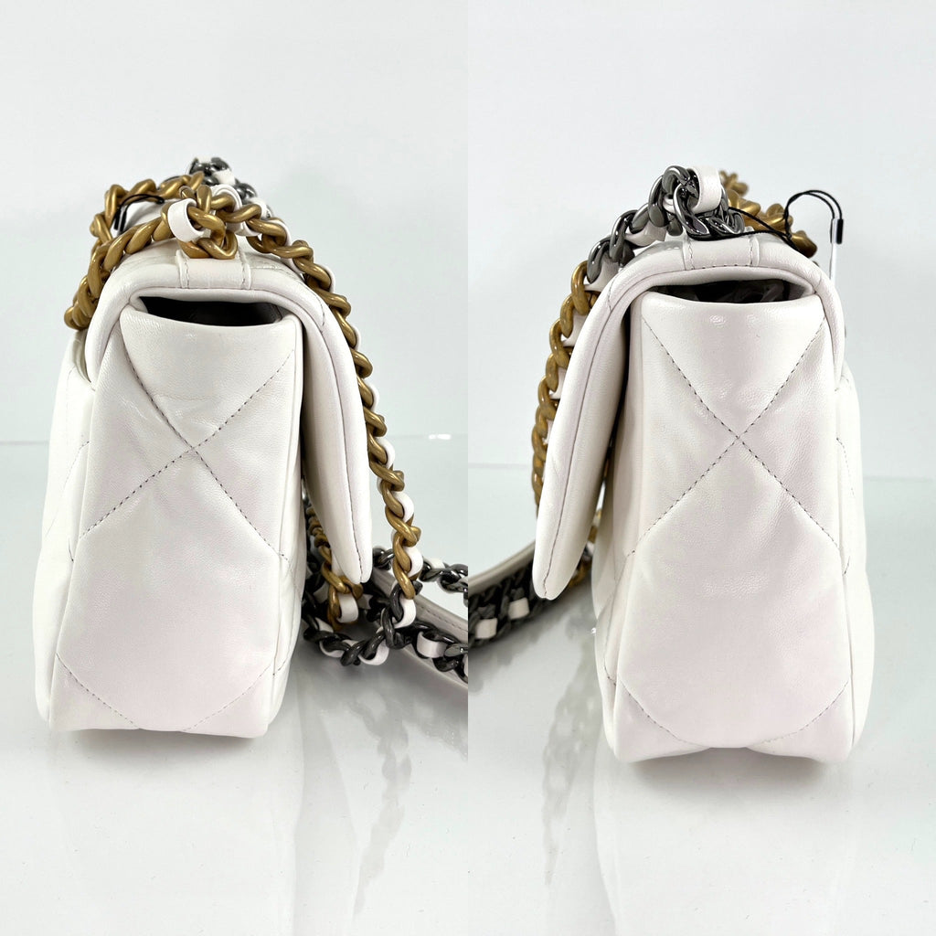 New CHANEL 19 2022 White Flap Bag