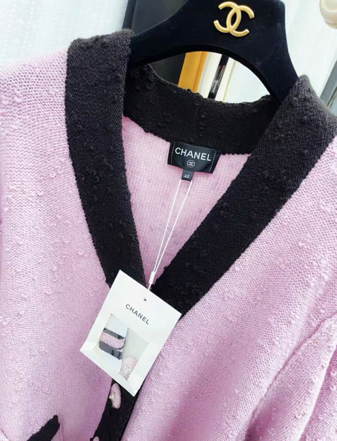 Chanel 24 Fall/Winter Wool Pink & Black igan size 40