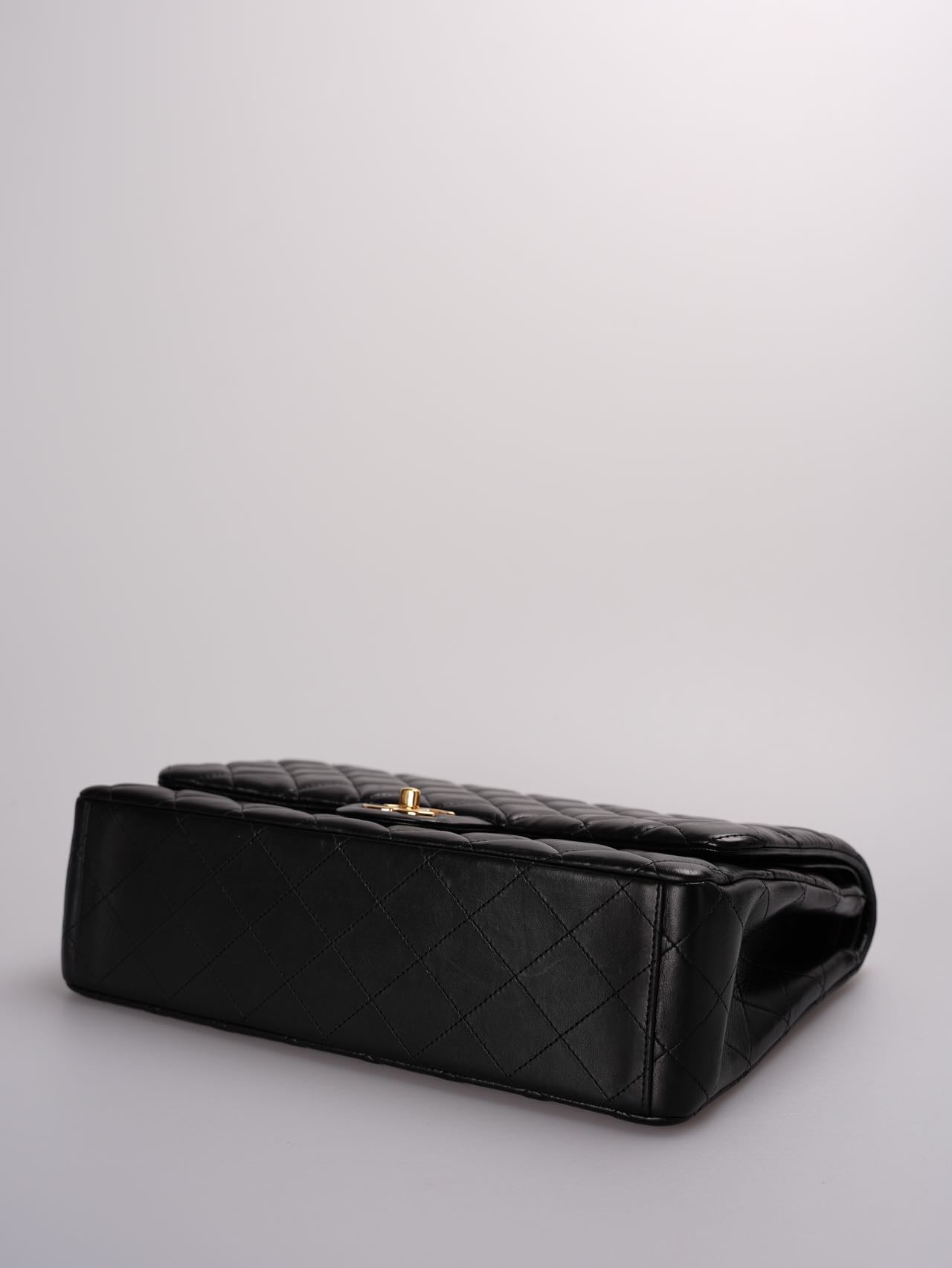 Chanel Timeless Flap Quilted Maxi Lambskin Gold-tone Black