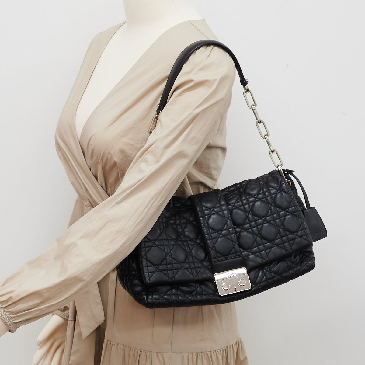 Dior Cannage Lock Bag Black