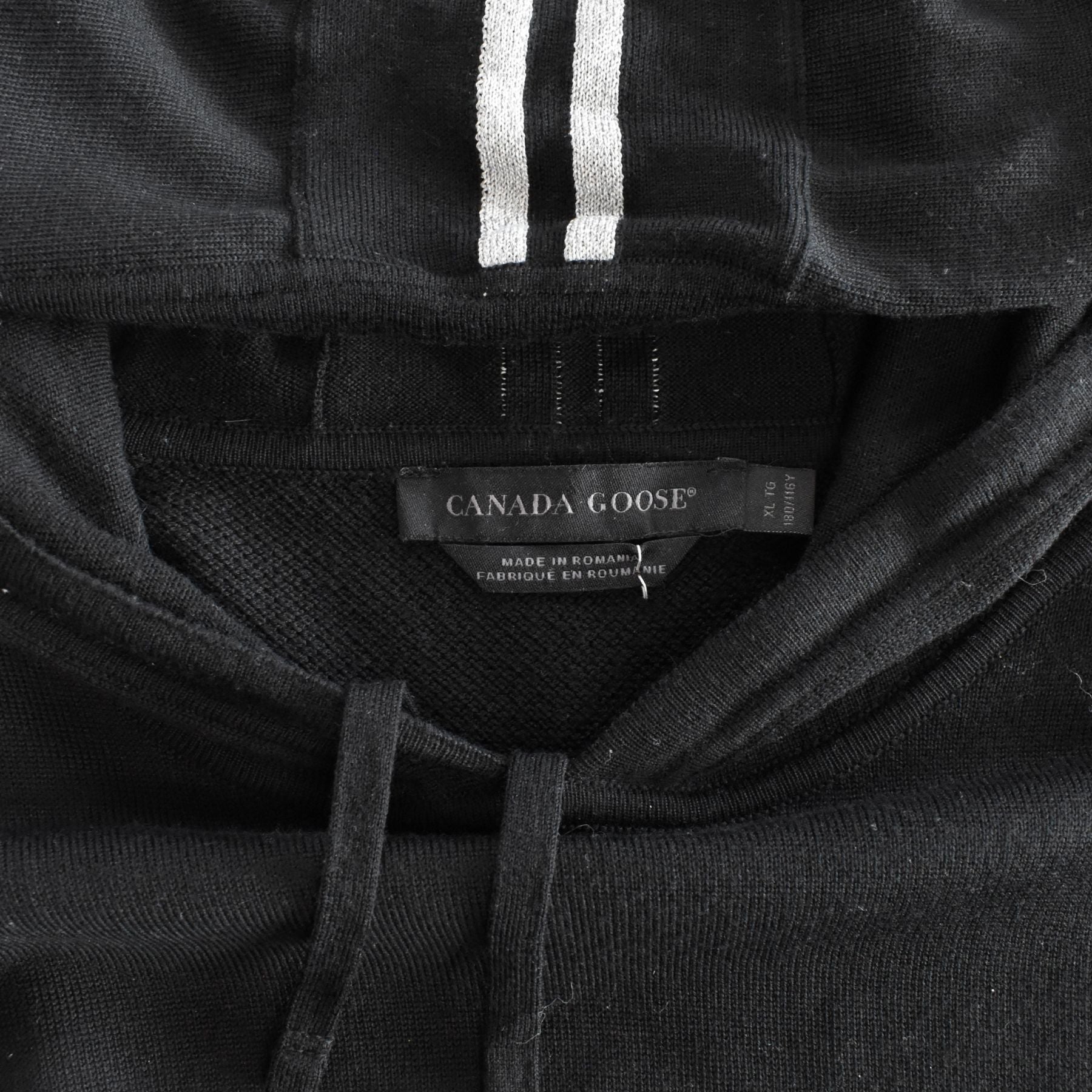 Canada Goose Hooded Sweater - Men's XL
