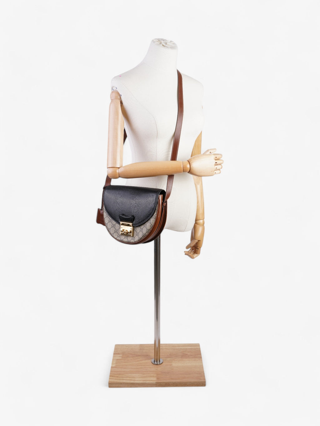 Gucci Padlock Shoulder Bag Black / Supreme Coated Canvas