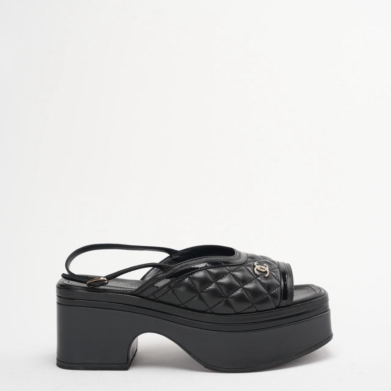 Chanel Black Slingback Quilted Leather Sandals Size 39