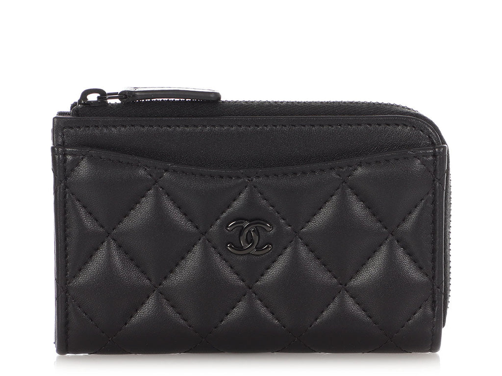 Chanel Black Quilted Lambskin Zip Around  Holder